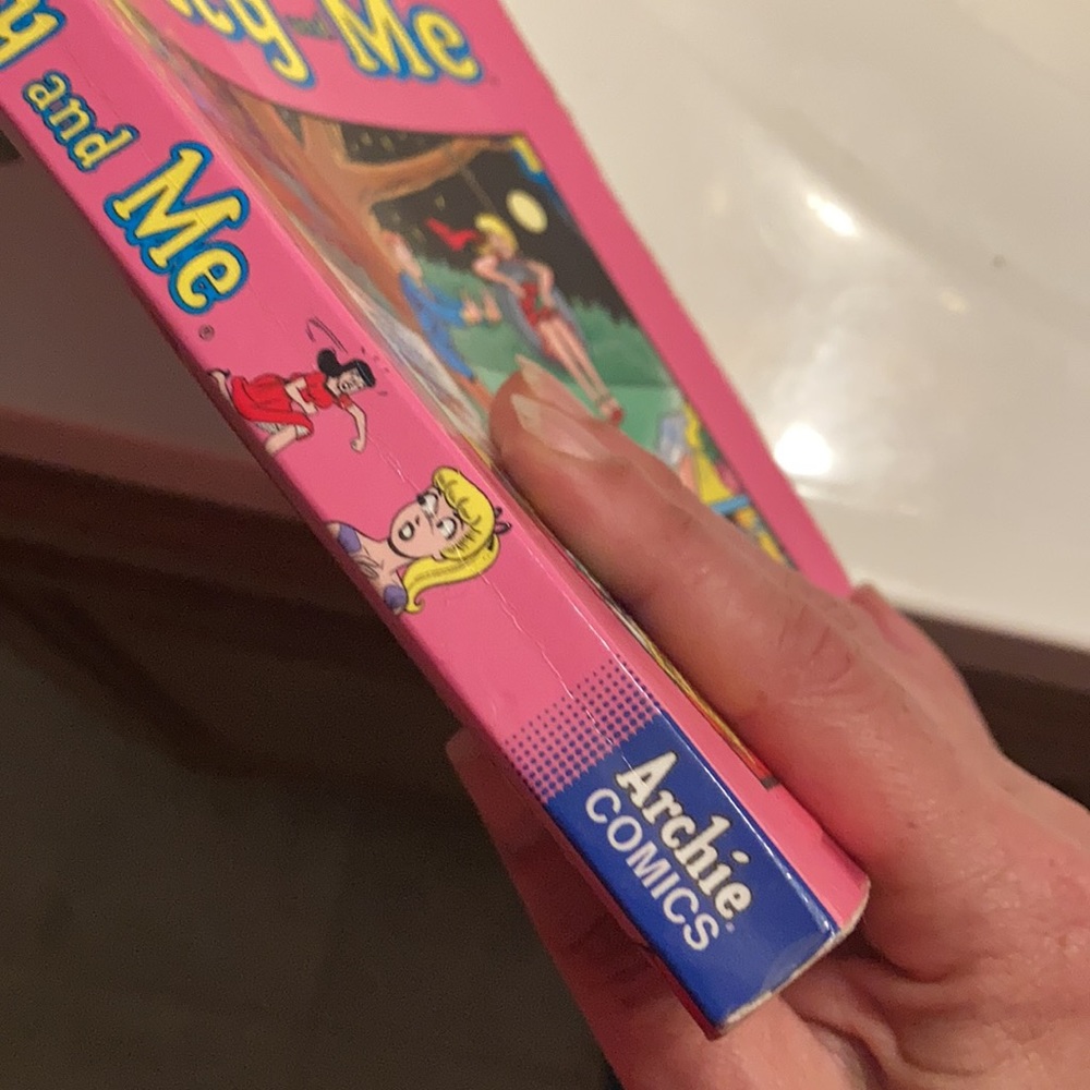 “Betty and me“ Archie comics book - Picture 4 of 11